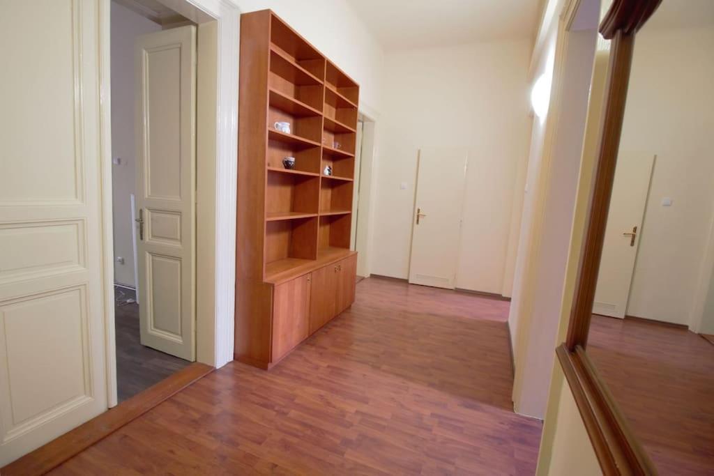Comfort 2Bedrooms Quite Place!-Vinohrady Prague Extérieur photo
