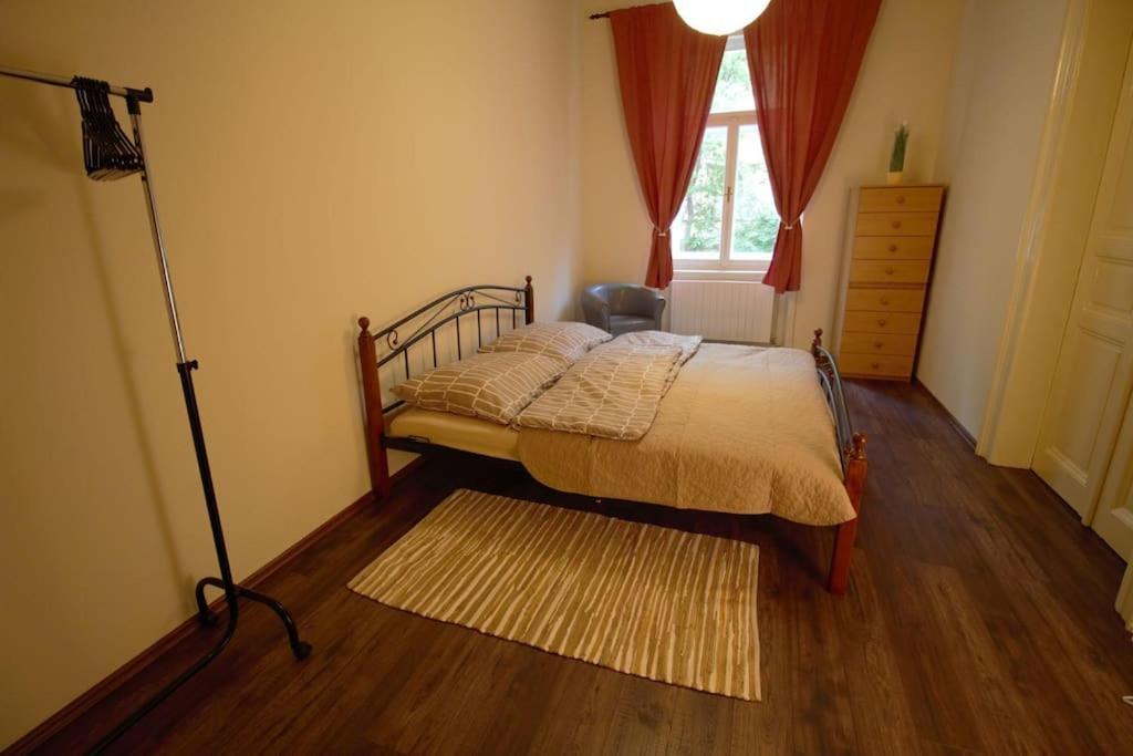Comfort 2Bedrooms Quite Place!-Vinohrady Prague Extérieur photo