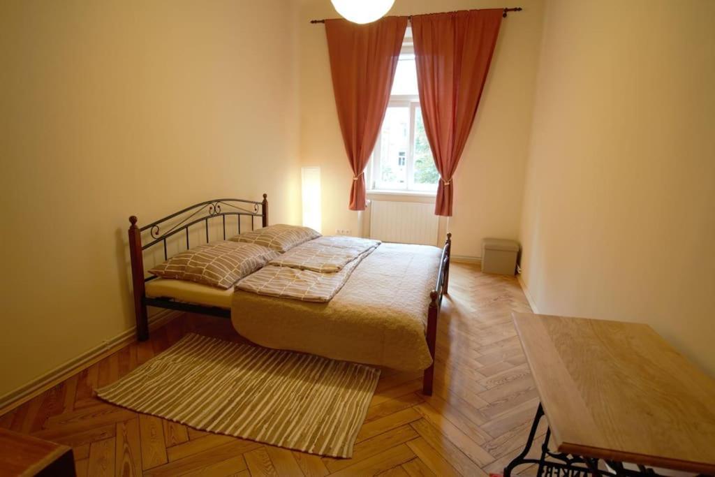 Comfort 2Bedrooms Quite Place!-Vinohrady Prague Extérieur photo