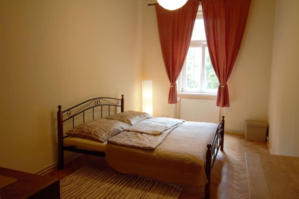 Comfort 2Bedrooms Quite Place!-Vinohrady Prague Extérieur photo